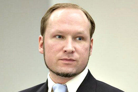 Андерс Брейвик в зале суда