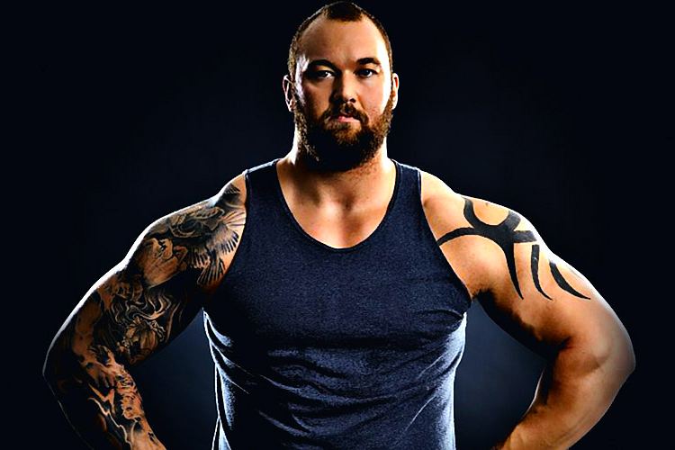 Хафтор Бьёрнссон. Рост 206 см, вес 180 кг.